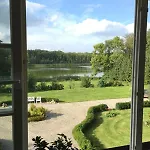 Am Schlosssee Bei Usedom Buggenhagen