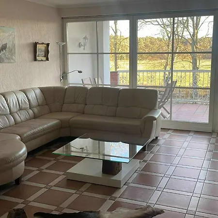 Appartement Am Schlosssee Bei Usedom Buggenhagen